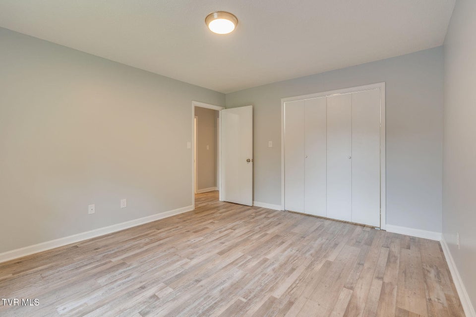 Photo #22: 6 Windridge Court