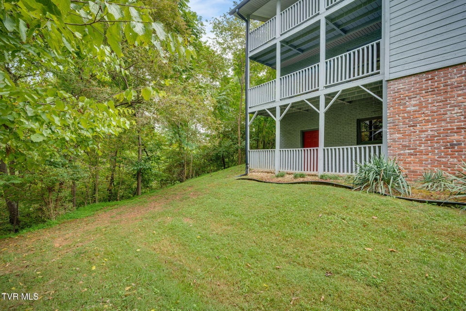 Photo #35: 6 Windridge Court