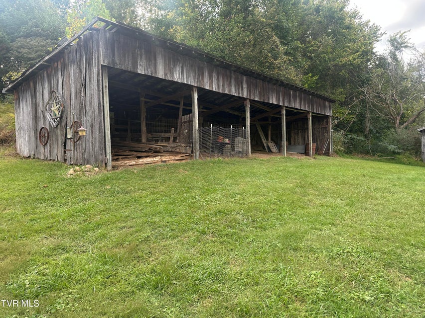 Photo #38: 1635 Kingsport Highway