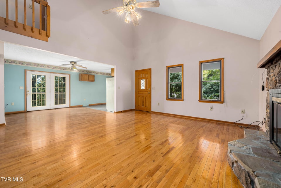 Photo #12: 5084 Lake Forest Drive