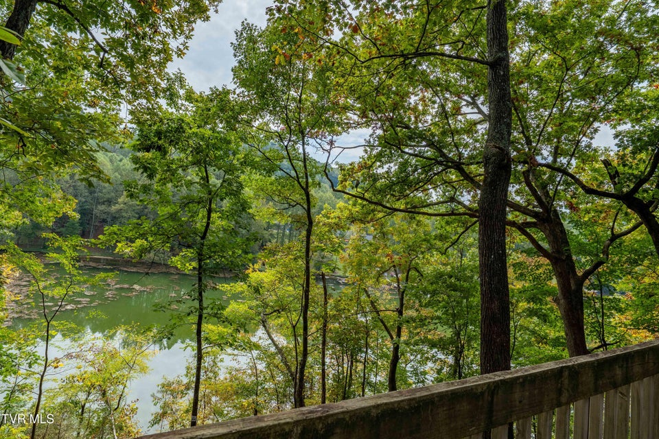 Photo #6: 5084 Lake Forest Drive