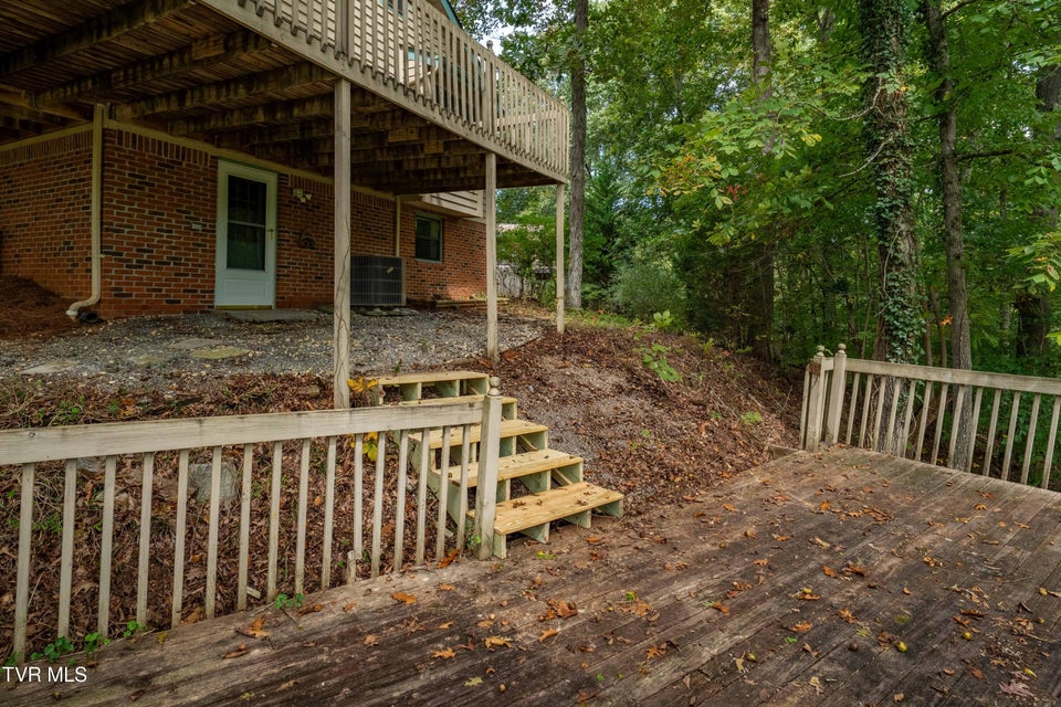 Photo #51: 5084 Lake Forest Drive