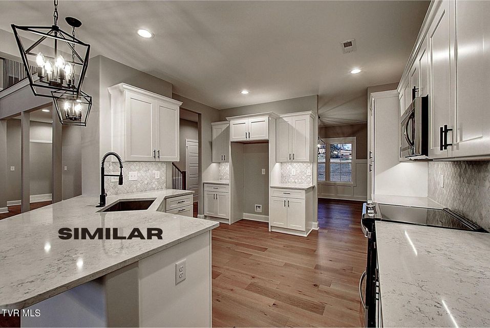 Photo #7: 34 Glaze Farm Way