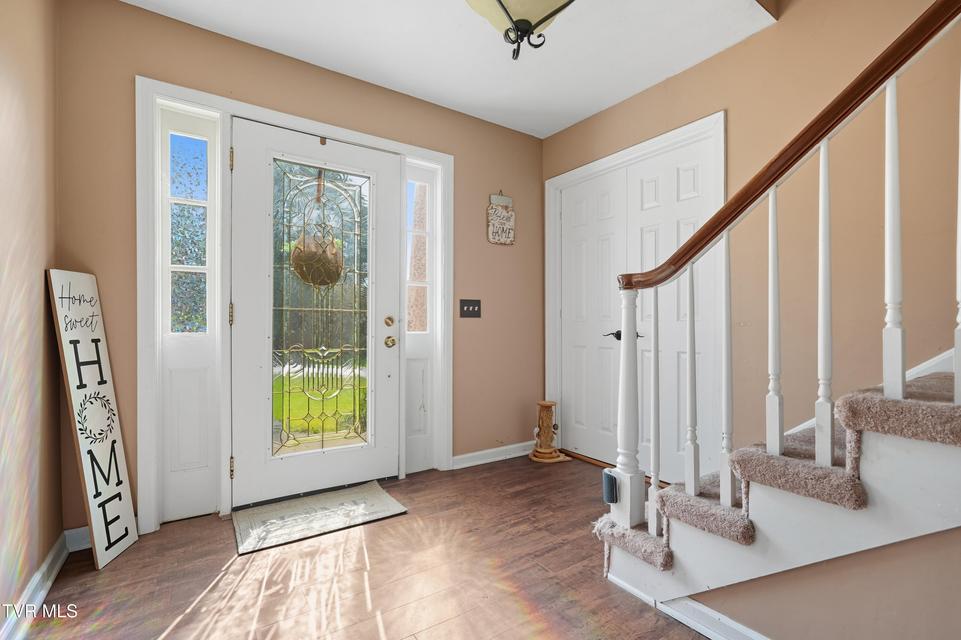 Photo #7: 405 Oakmont Drive