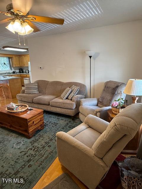 Photo #4: 165 Smith Avenue