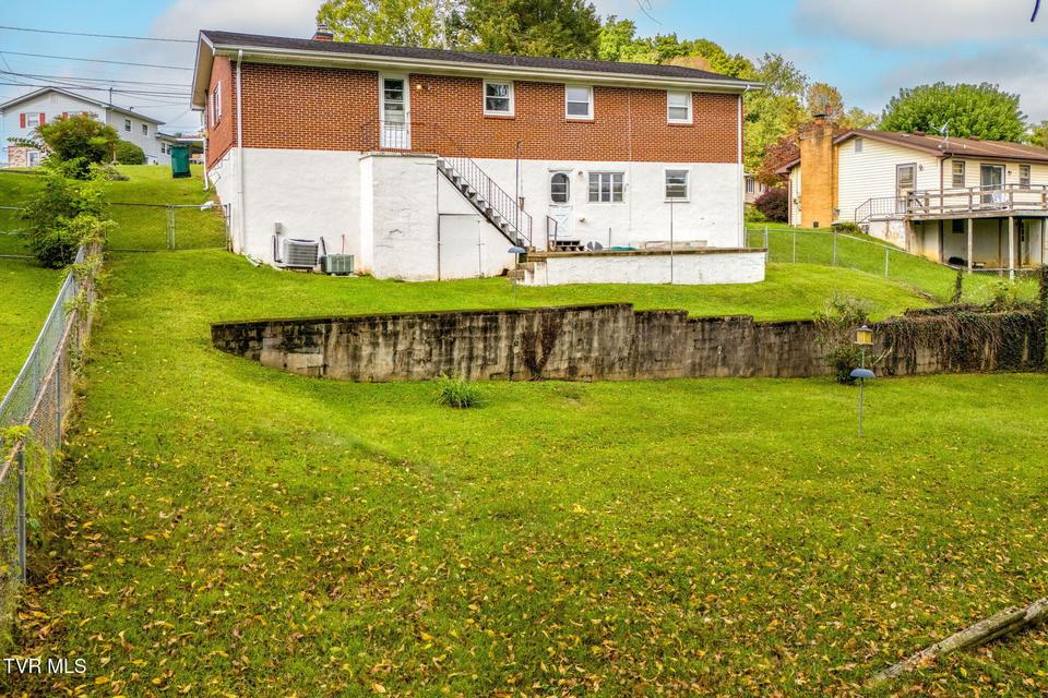 Photo #37: 135 Montrose Drive