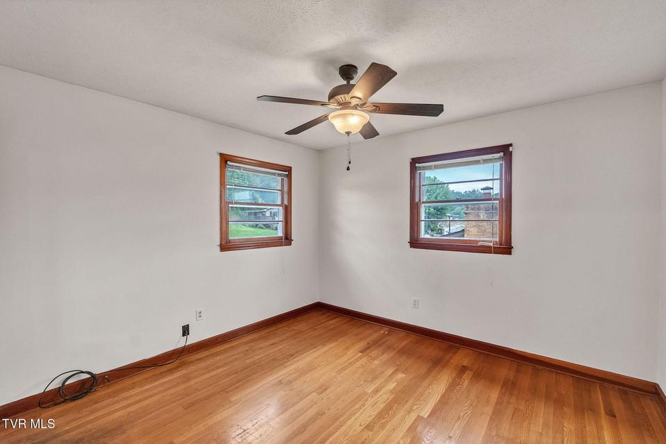 Photo #17: 135 Montrose Drive