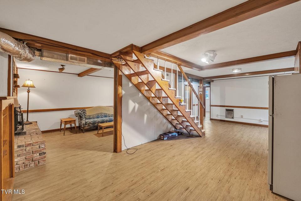 Photo #23: 135 Montrose Drive