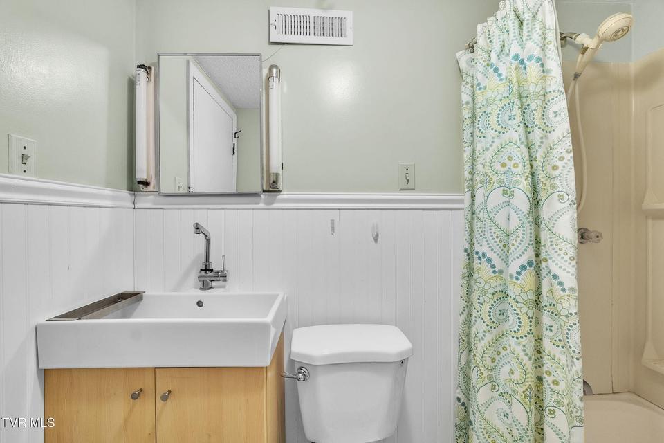 Photo #30: 135 Montrose Drive