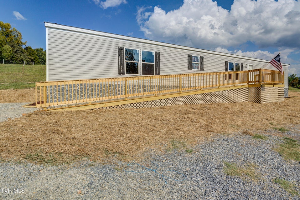 Photo #2: 1295 Hwy 19e 