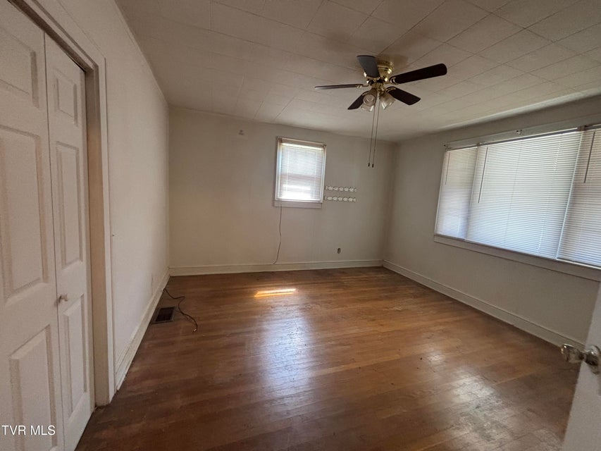 Photo #6: 5512 Guest River Road