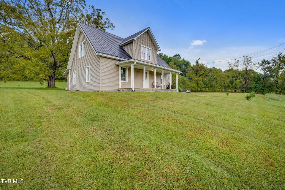 Photo #4: 2108 Stateline Road