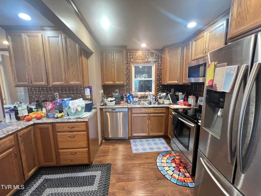 Photo #7: 2461 Bradley Street
