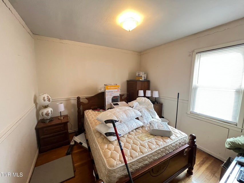 Photo #22: 2461 Bradley Street