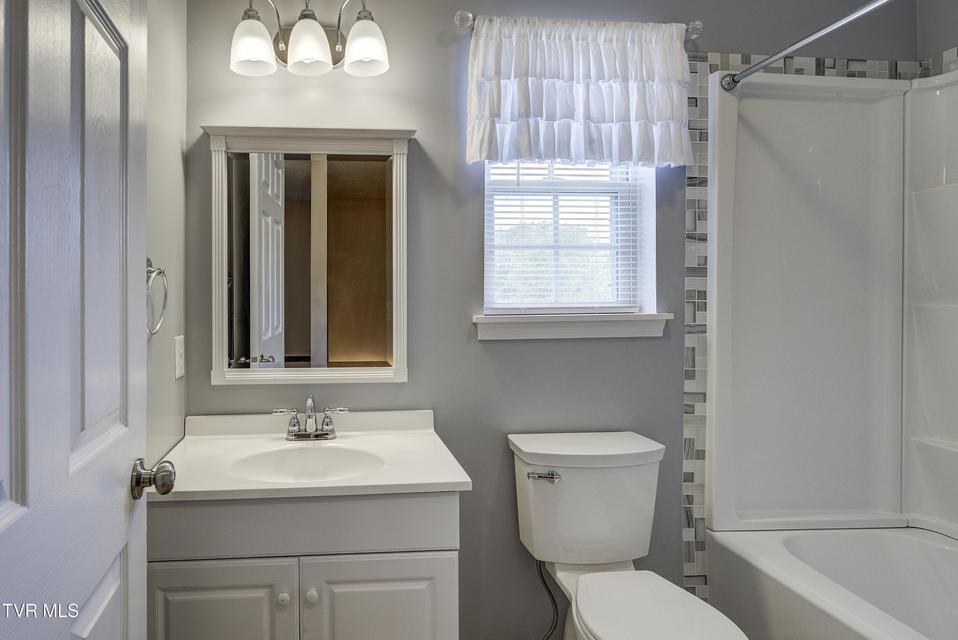 Photo #4: 3424 Street Drive