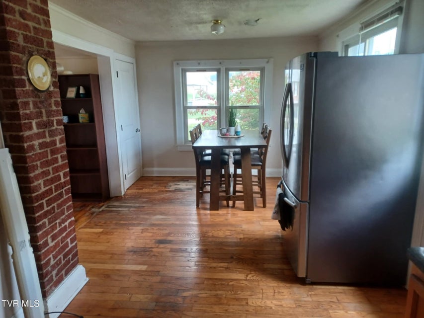 Photo #8: 201 Sweet Brier Street