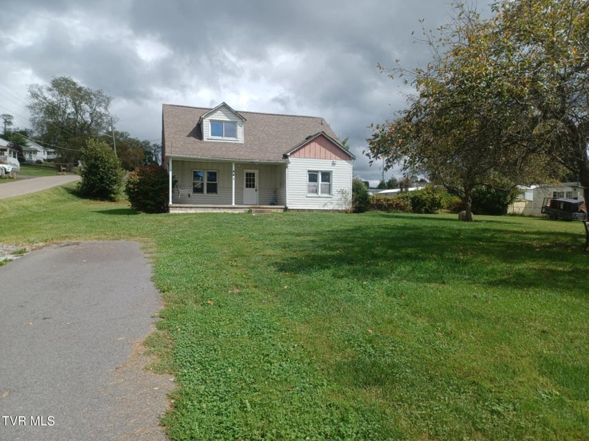 Photo #5: 201 Sweet Brier Street