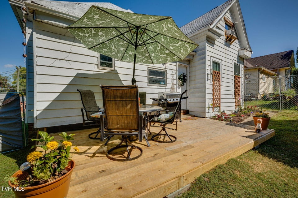Photo #39: 216 Taylor Street