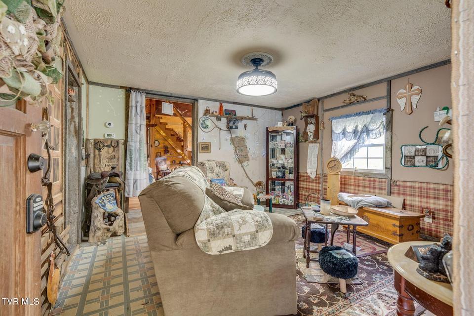 Photo #5: 205 Helton Hollow Road