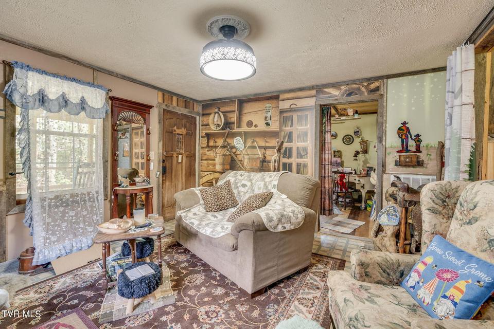 Photo #7: 205 Helton Hollow Road