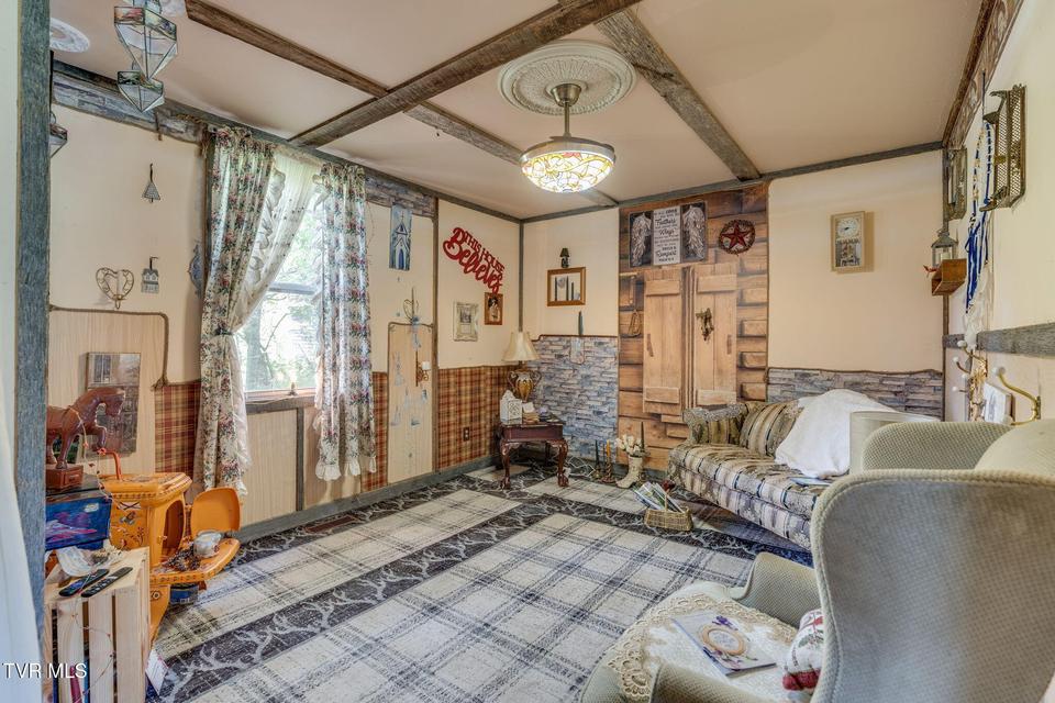 Photo #11: 205 Helton Hollow Road