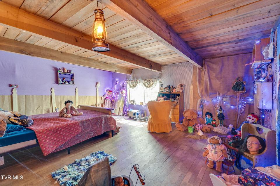 Photo #24: 205 Helton Hollow Road