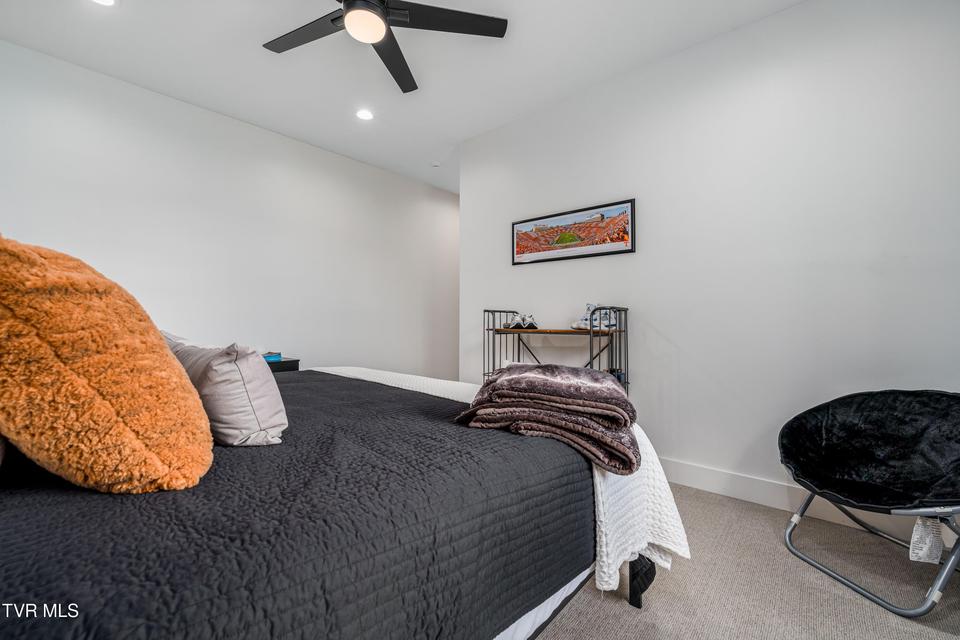 Photo #93: 2333 Rock Springs Road