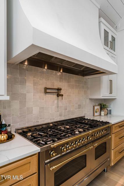 Photo #47: 2333 Rock Springs Road