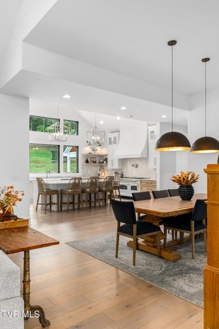 Photo #33: 2333 Rock Springs Road