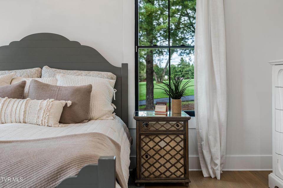 Photo #63: 2333 Rock Springs Road