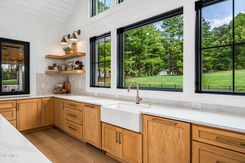 Photo #44: 2333 Rock Springs Road