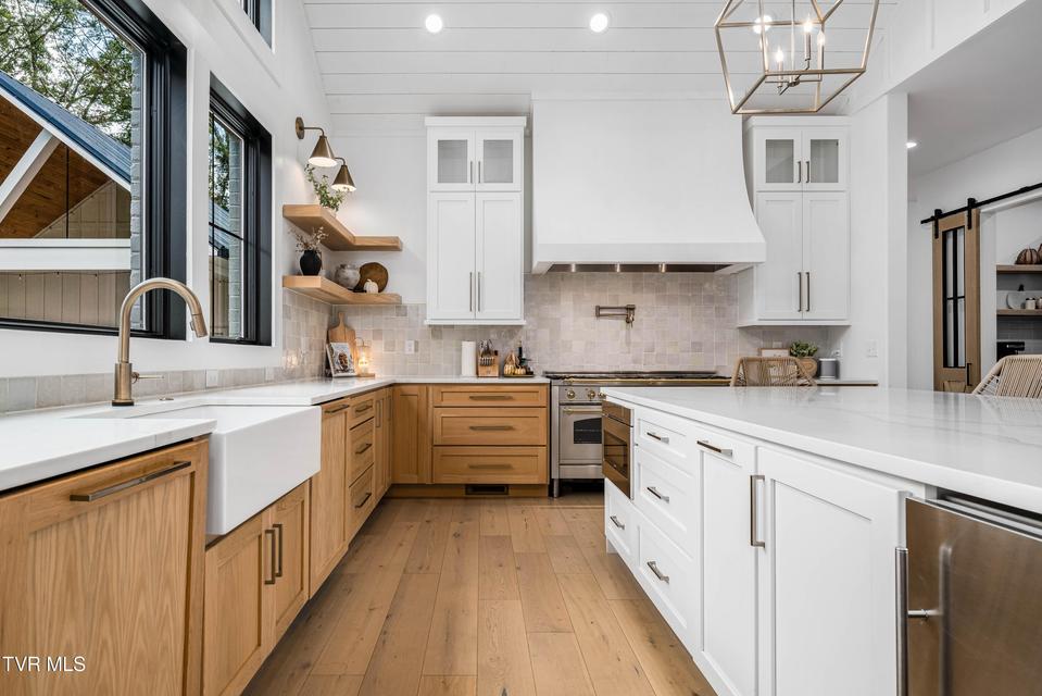 Photo #42: 2333 Rock Springs Road