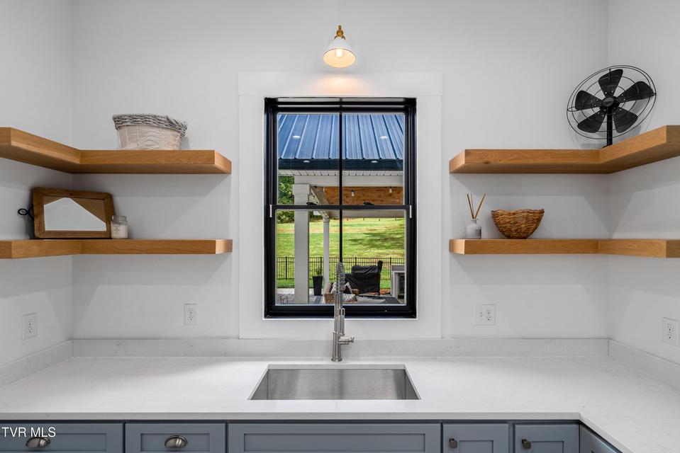 Photo #57: 2333 Rock Springs Road