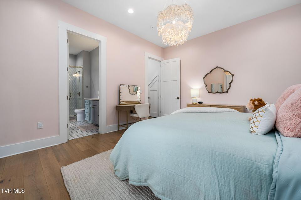 Photo #75: 2333 Rock Springs Road