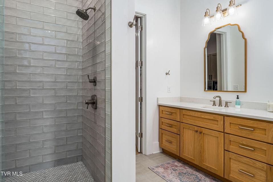 Photo #71: 2333 Rock Springs Road