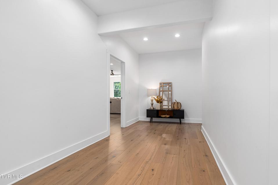 Photo #77: 2333 Rock Springs Road