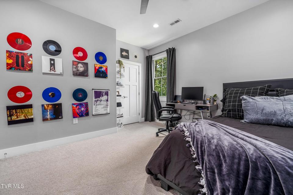 Photo #88: 2333 Rock Springs Road