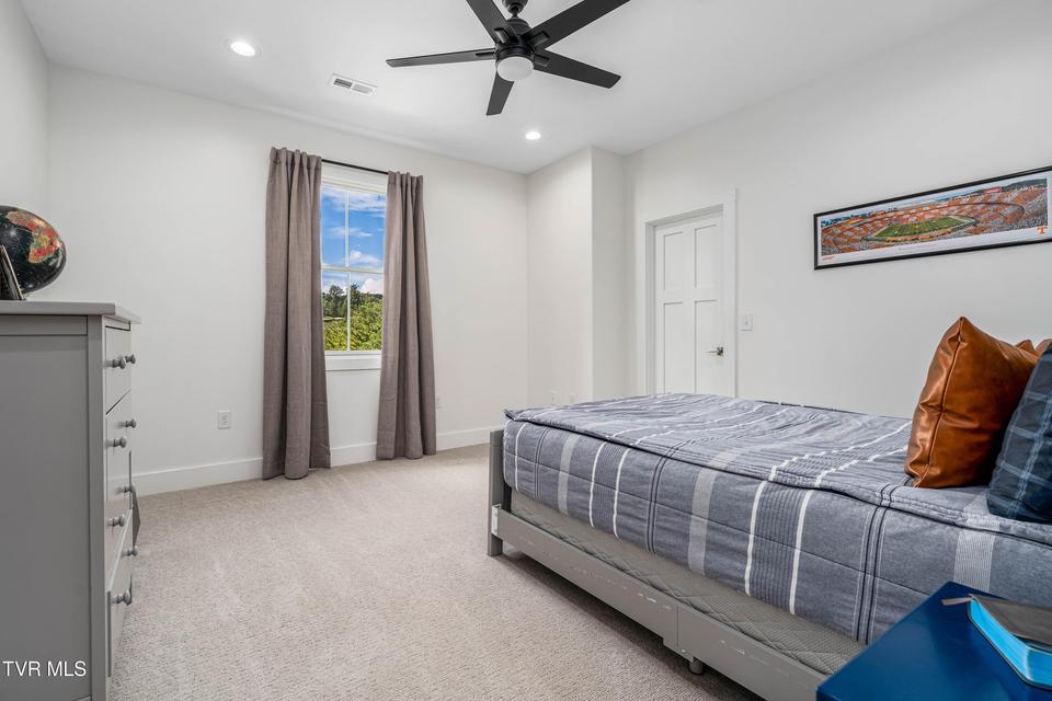 Photo #90: 2333 Rock Springs Road