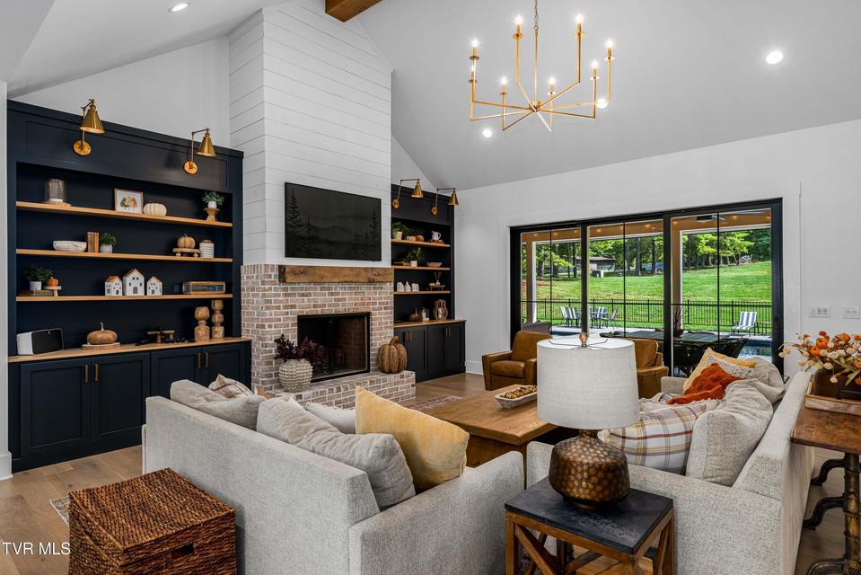 Photo #25: 2333 Rock Springs Road