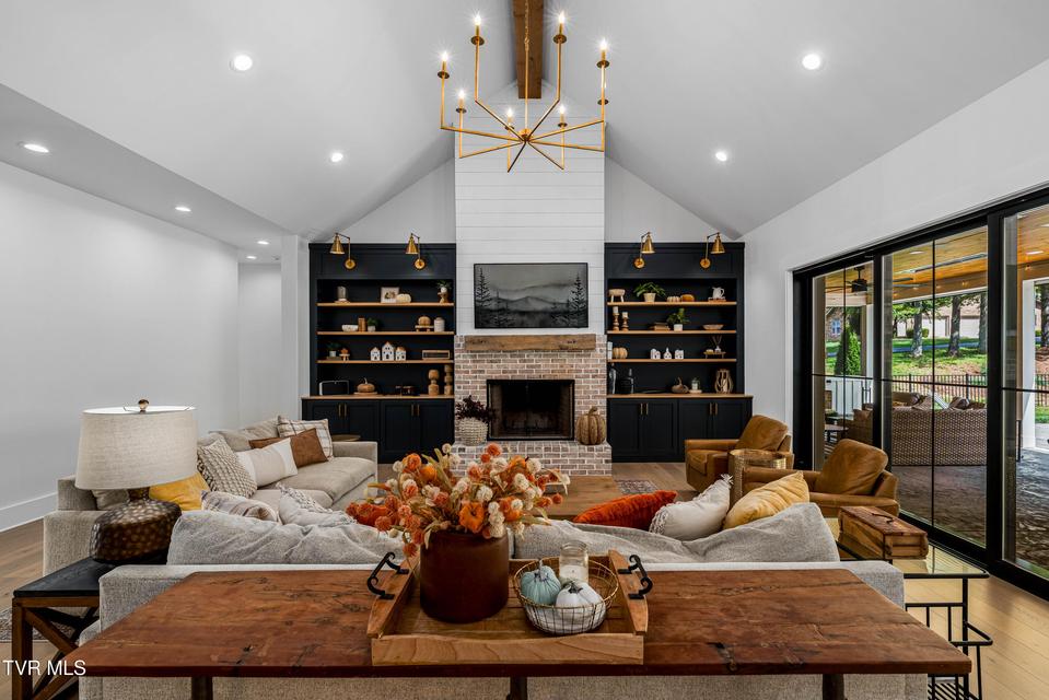 Photo #26: 2333 Rock Springs Road