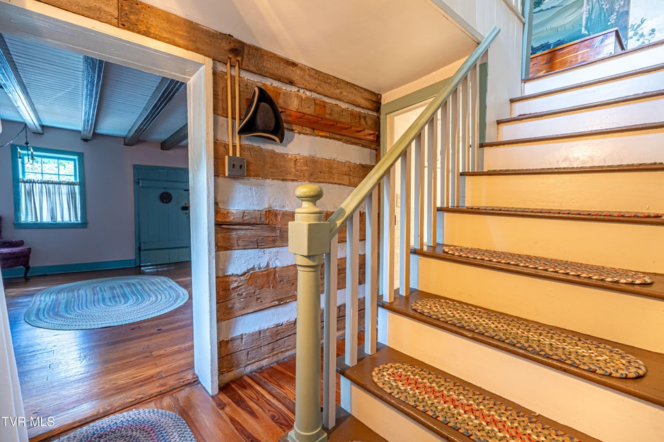 Photo #10: 303 Main Street