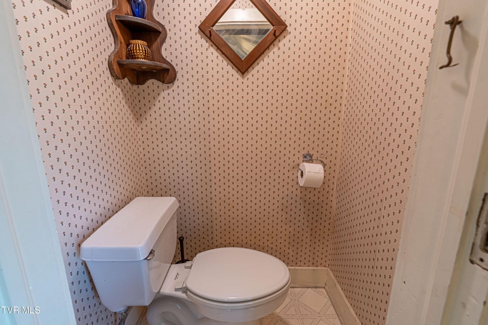 Photo #33: 303 Main Street