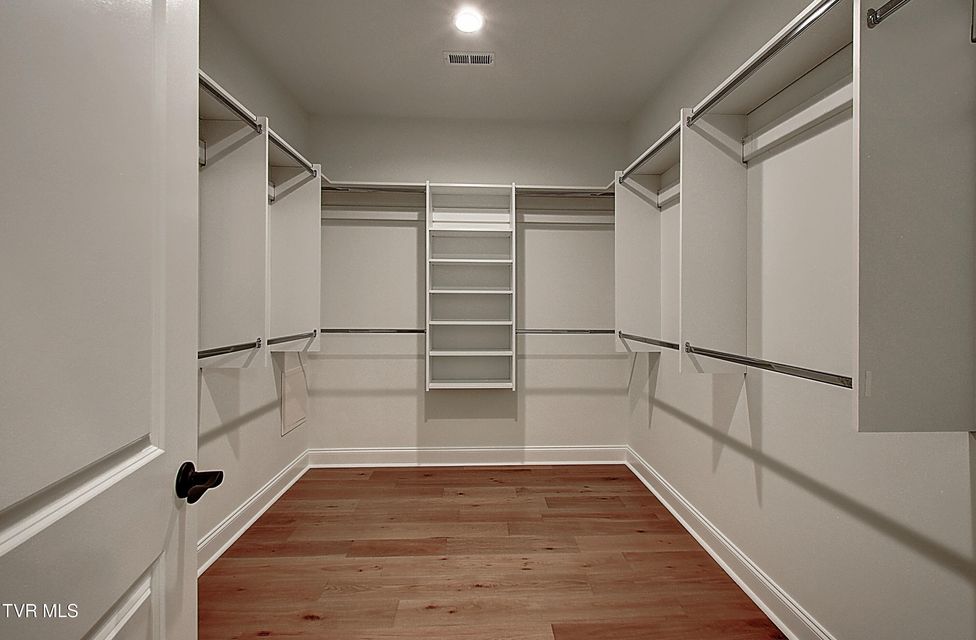 Photo #16: 51 Glaze Farm Way
