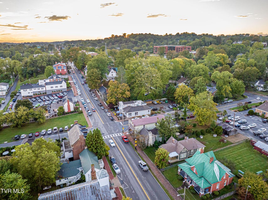 Photo #42: 303 Main Street