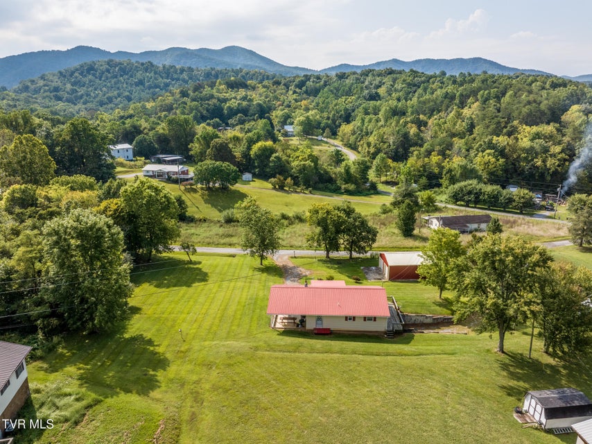 Photo #16: 60 Dyer Road