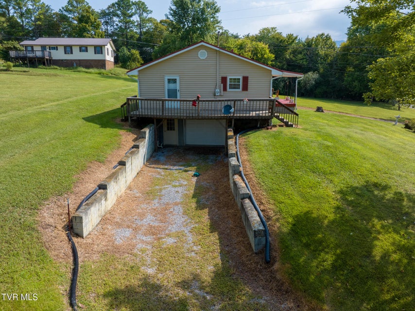 Photo #14: 60 Dyer Road