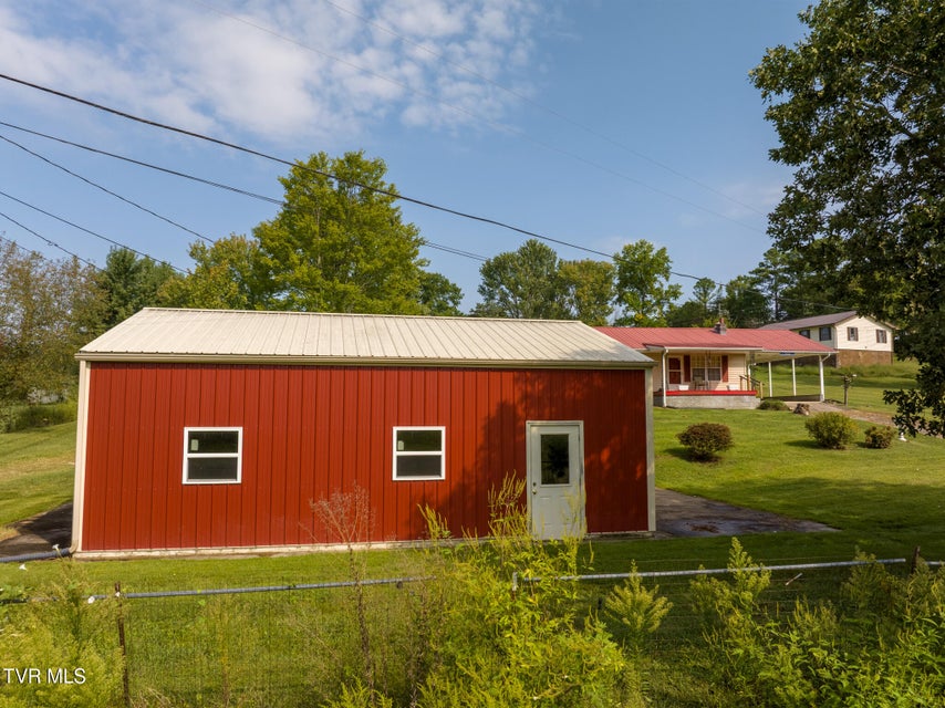 Photo #22: 60 Dyer Road