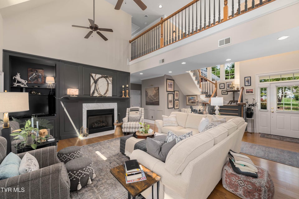 Photo #10: 102 Willow Creek Lane