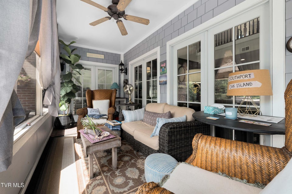 Photo #22: 102 Willow Creek Lane