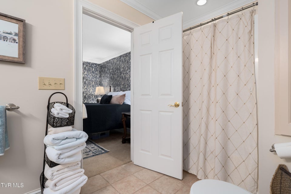 Photo #42: 102 Willow Creek Lane